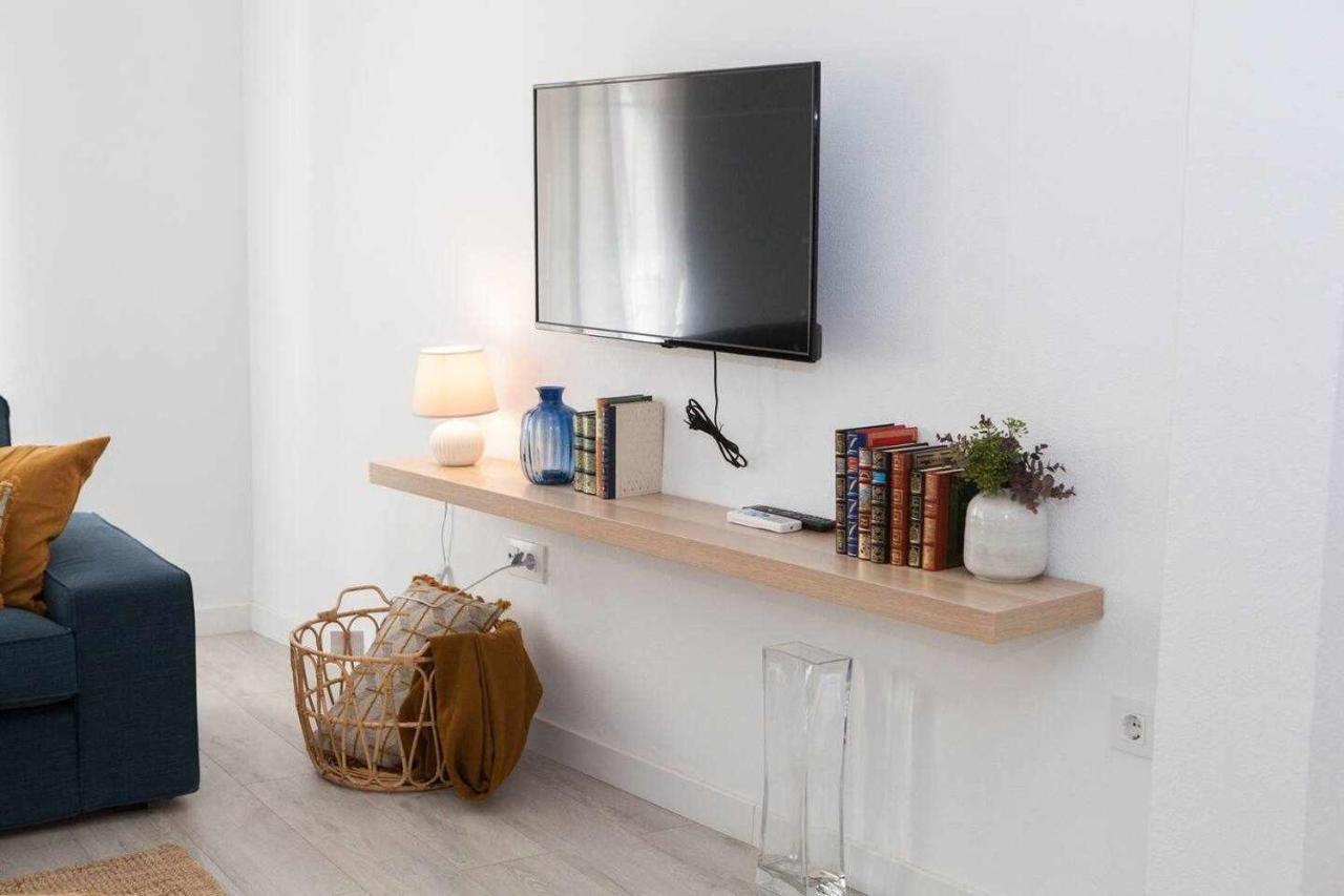 Isg Alhondiga Piso Nuevo Piscina Casco Antiguo8p Appartement *